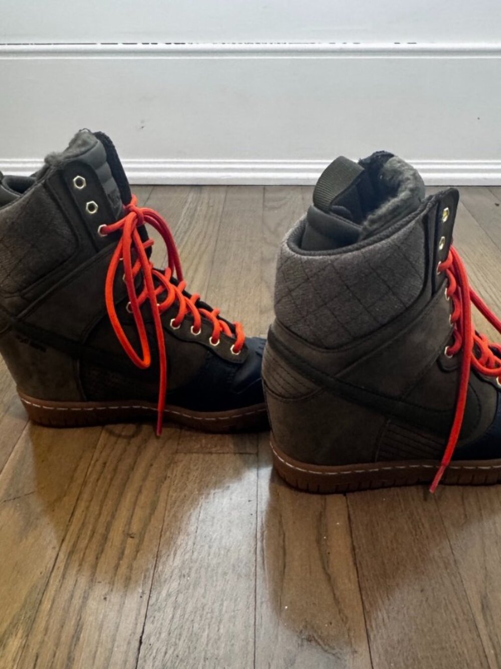 NIKE Women's Dunk Sky Hi Sneakerboot, Excellent Condition, Size 6 - Picture 6 of 12